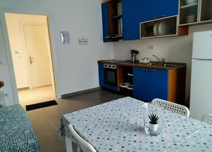 Il Glicine - Anemone * Paciano